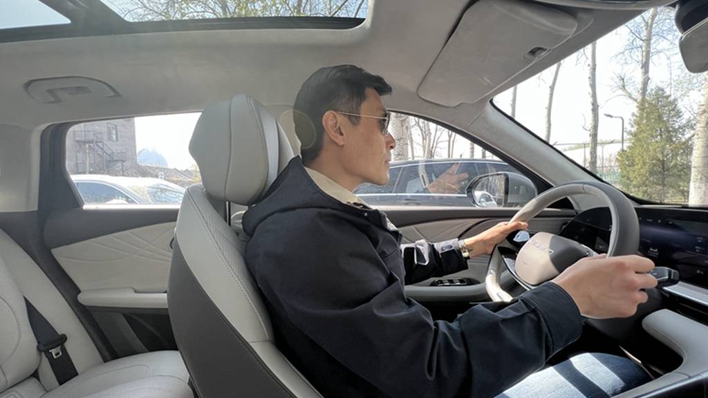 一臺(tái)不輸BBA豪華質(zhì)感的大5座SUV  還有這些亮點(diǎn)