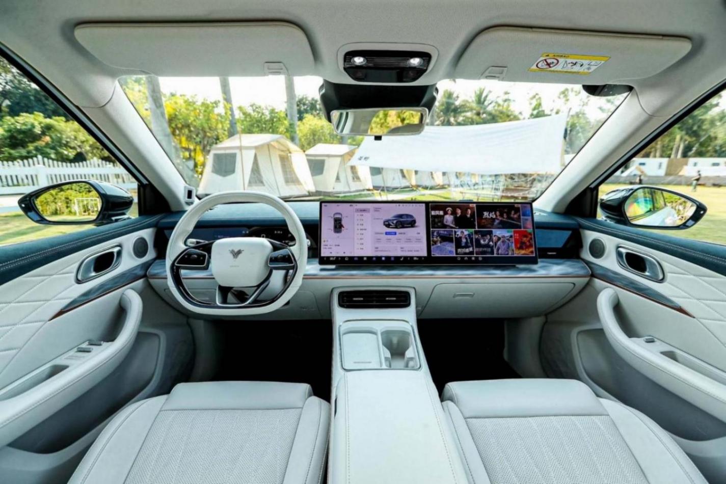 家庭智能超級增程SUV 綜合續航1300km 哪吒L“掀桌價”上市