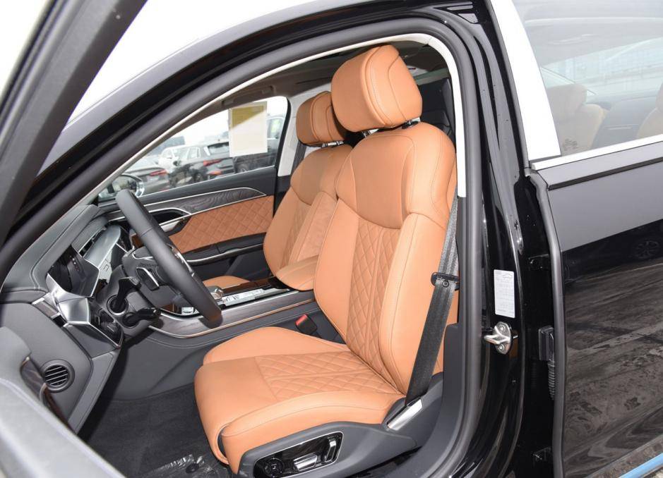 奧迪A8L Horch創始人版亮相:豪華旗艦再升級,售價破200萬