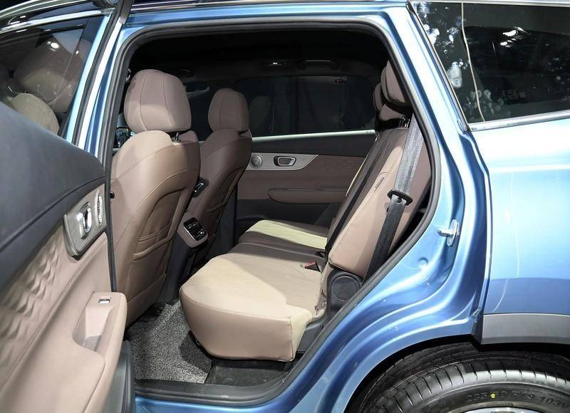 顏值爆表!全新一代瑞虎8亮相,搭2.0T動力,預定爆款?