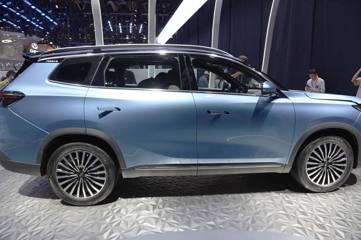 顏值爆表!全新一代瑞虎8亮相,搭2.0T動力,預定爆款?