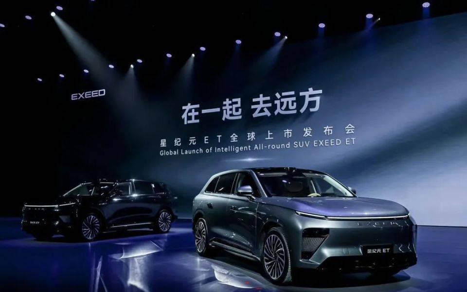 起價18.98萬!配增程/純電,星紀元ET要讓誰“頭痛”?