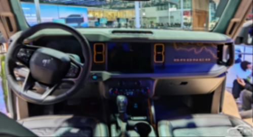 2024北京車展實(shí)拍:福特烈馬VS普拉多 10