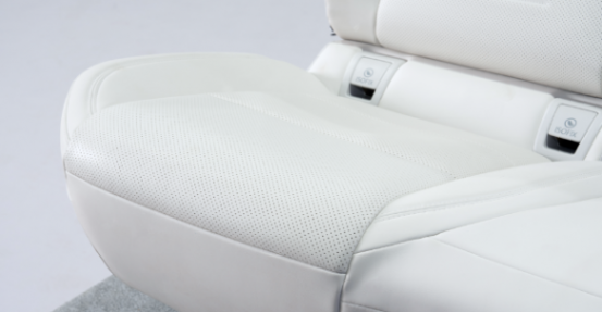 科幻座艙+超大空間,很多人看完極越01后直呼:樂(lè)道L60不香了!