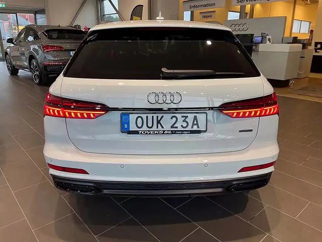 實拍奧迪A6旅行版，白色漆面更加時尚-有駕