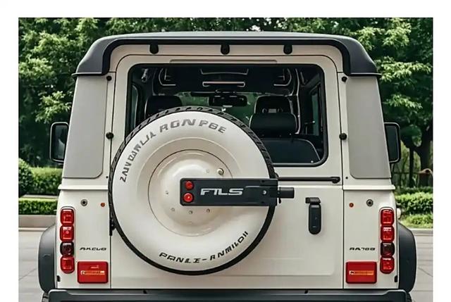 五菱版&ldquo;吉姆尼JIMNY&rdquo;曝光！采用經典硬朗方盒子造型-有駕