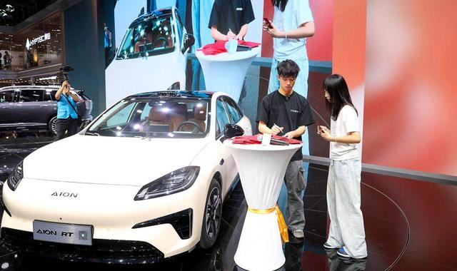 埃安RT與埃安UT，為打工人打造的十萬元級夢想座駕-有駕