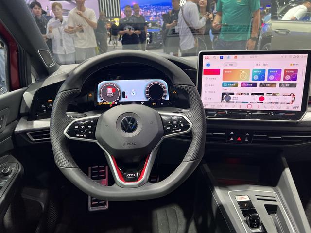 在新能源時代，你是否還有&ldquo;小鋼炮&rdquo;情懷？全新高爾夫家族亮相-有駕