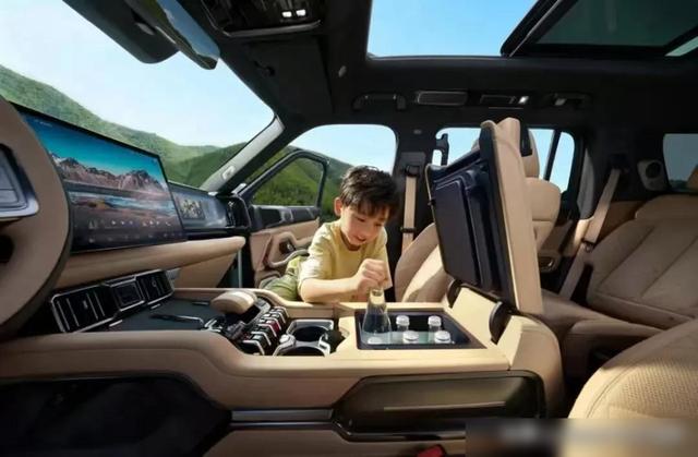 智能硬派新旗艦——方程豹豹8正式上市-有駕 智能硬派新旗艦——方程豹豹8正式上市-有駕