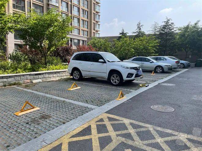 一輛車最多可以停多久不開?7天嗎?超過這時(shí)間是在毀車!