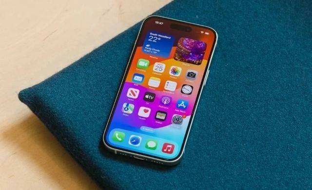 為什么iPhone16開賣后,還有很多人買iPhone15?果粉的回答很真實