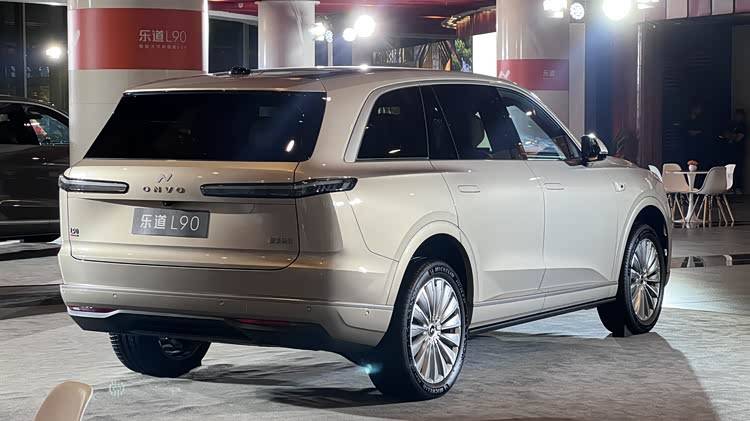 樂道L90正式開啟預售 整車購買27.99萬起,租賃電池購買19.39萬起