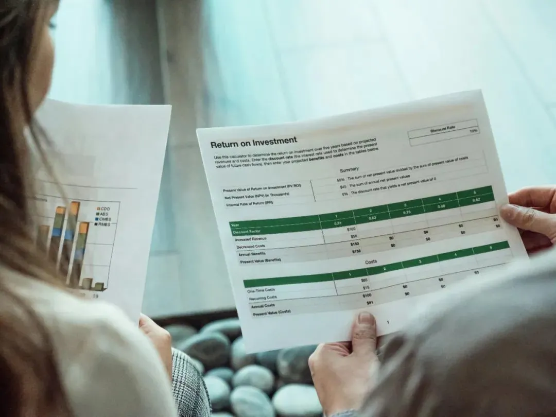 長視頻的中場戰事:精品化、短劇和AI 圖源 / Pexels