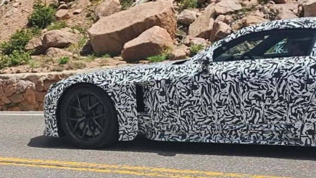 雷克薩斯LFR:又顛又吵大V8,這XX才叫車!