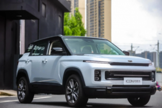 當汽車駛?cè)氤蓖婺翀觯萝嚢l(fā)布會玩成「甜蜜派對」