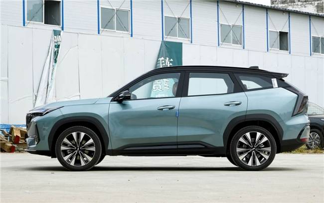 普通預算想體驗高品質出行,全新瑞虎8 PLUS和博越L誰能滿足?