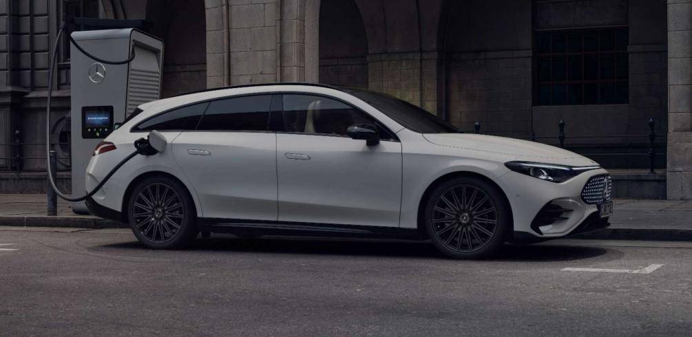 奔馳首款純電獵裝來了,761km續航+三聯屏夠香嗎?