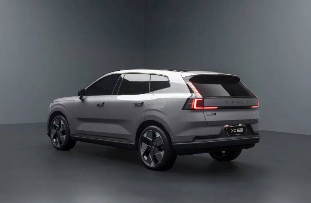 沃爾沃全新XC70,劍指“豪華超混第一車”