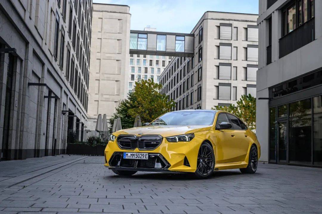 高息高返結(jié)束,豪車稅開征,近期寶馬價(jià)格是漲是跌?