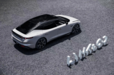 領(lǐng)克 10 EM-P AI 電混:以智能定義中高端混動(dòng)價(jià)值標(biāo)準(zhǔn)