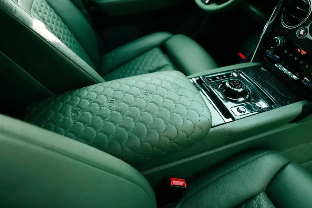 Brabus 700,如何高性能的升級勞斯萊斯庫里南