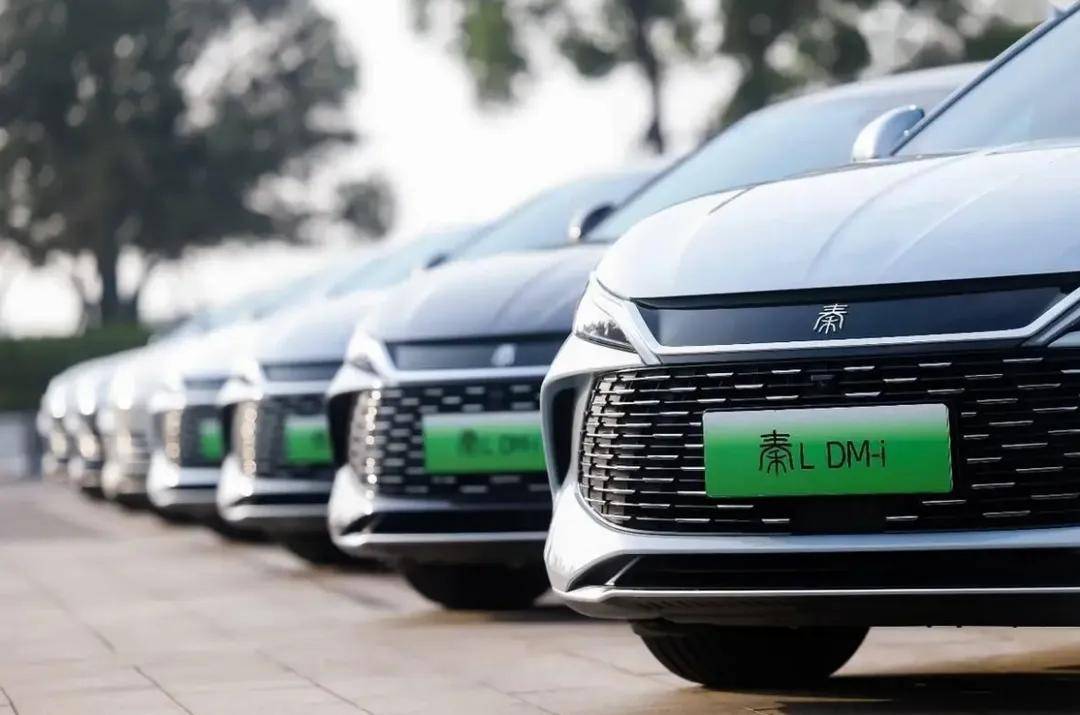 保時捷造電池,很多車企“擼起袖子”親自下場造電池,然而想要實現電池自由,并不容易