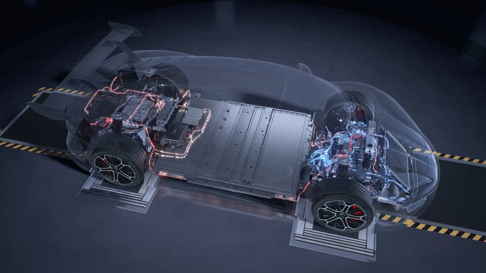 就一個數(shù)字!王傳福拿出了比亞迪的看家本領(lǐng),友商這回真沒法跟了