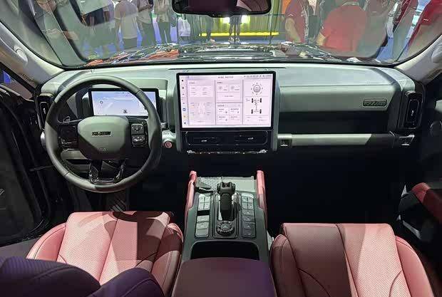 2025成都車展:哈弗H9柴油勇士版上市,限時售價23.29萬元