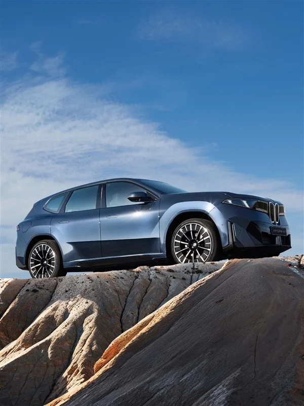 首發新一代寶馬外觀內飾!寶馬iX3中國專屬版將于年內正式亮相:軸距加長超100mm 首發新一代寶馬外觀!寶馬iX3中國專屬版將于年內正式亮相:軸距加長超100mm