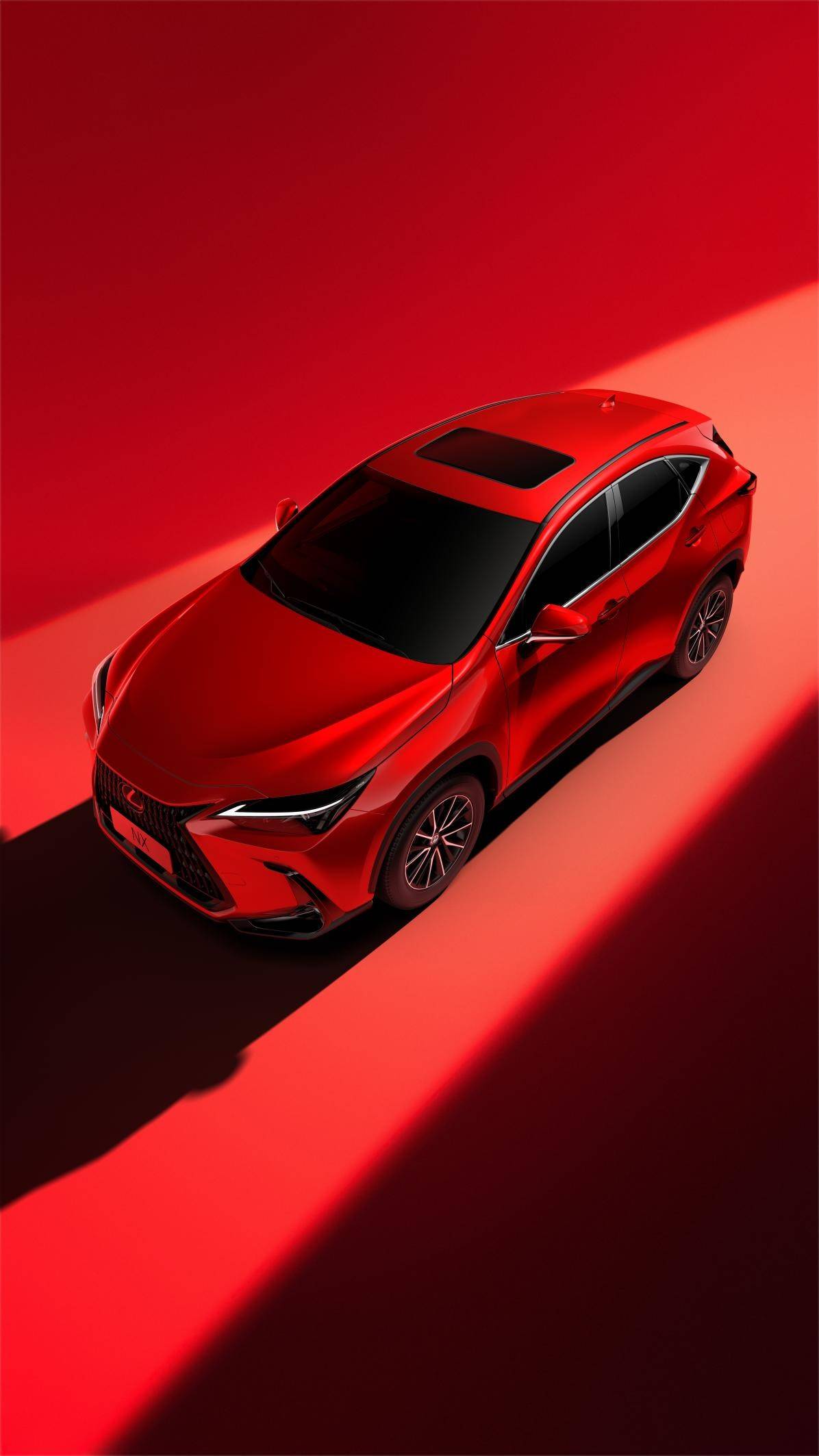 新NX上市:雷克薩斯用一次“靜水深流”的自我進化,重新標注豪華的中場刻度