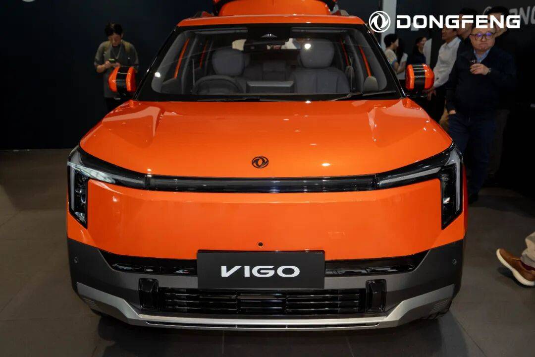 東風奕派eπ007香港版上市,東風品牌九龍灣展廳開幕!