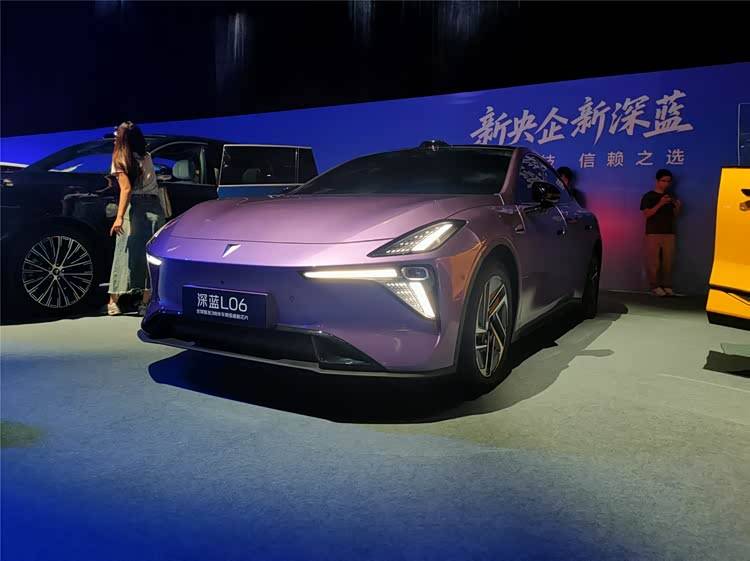 中德連線秋季上新,深藍汽車跑出中國速度