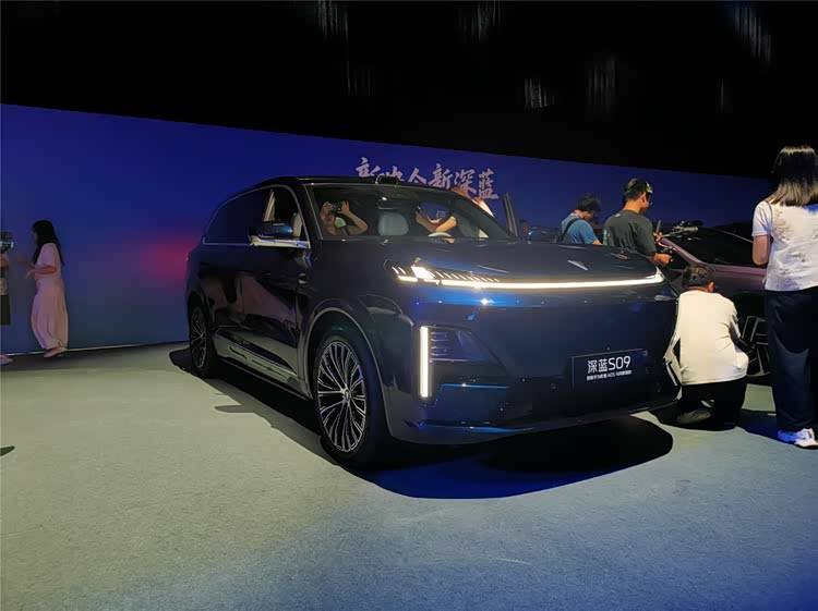 中德連線秋季上新,深藍汽車跑出中國速度