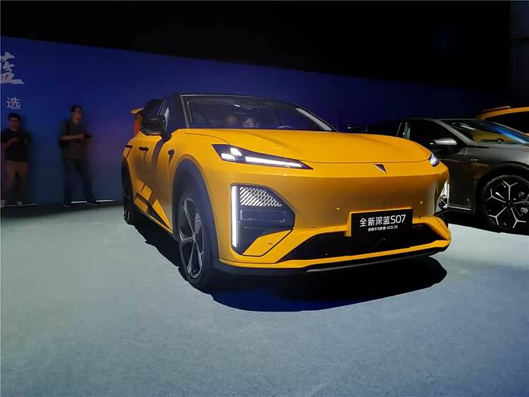 中德連線秋季上新,深藍汽車跑出中國速度