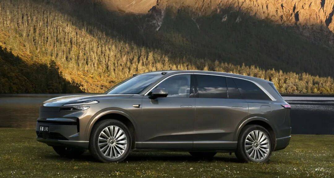 新勢(shì)力9月第1周銷量榜:零跑第一,問界小鵬前三,小米意外腰斬