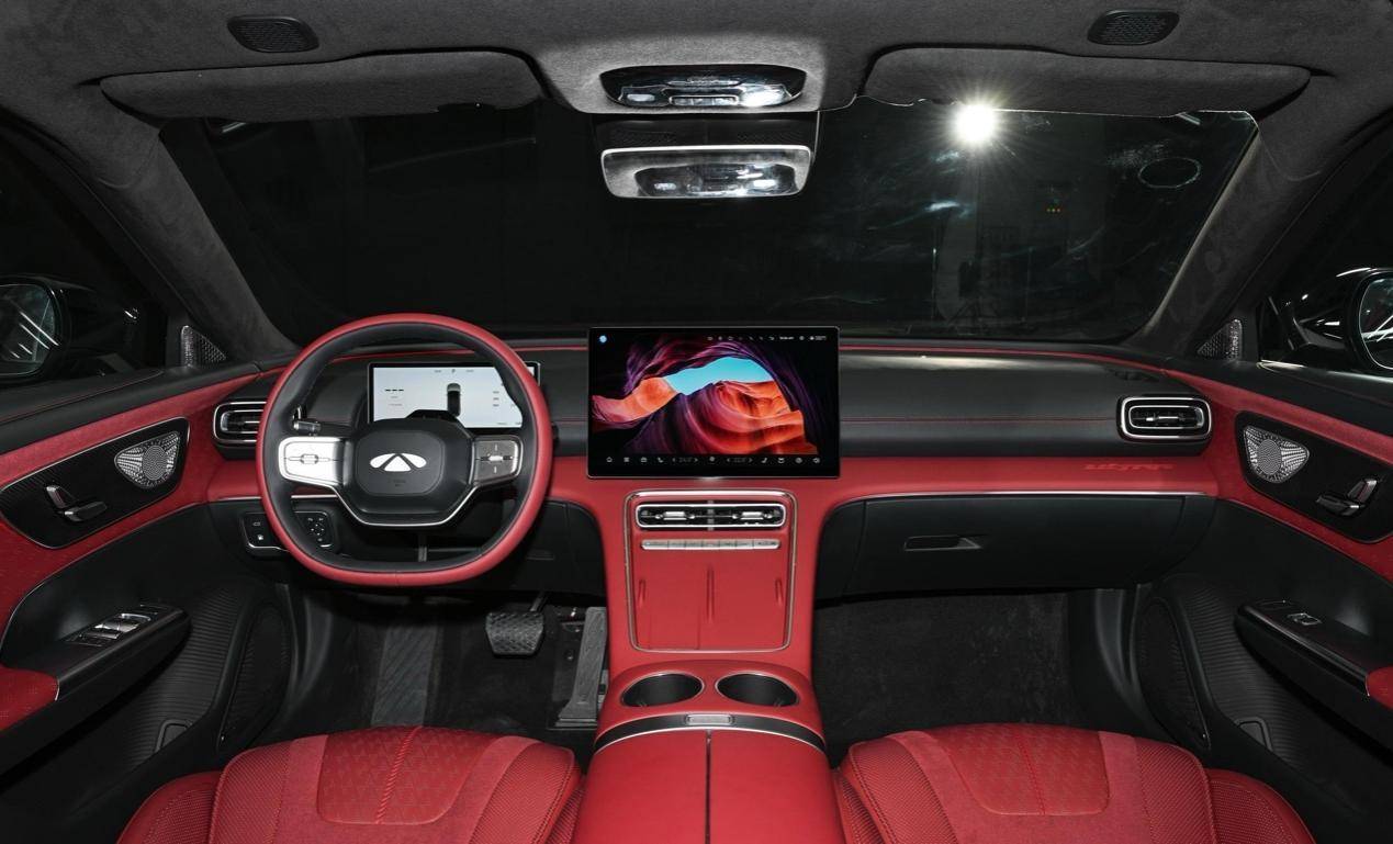 風云A9L首月交付破萬,高端轎車市場出現“爆款國貨”?