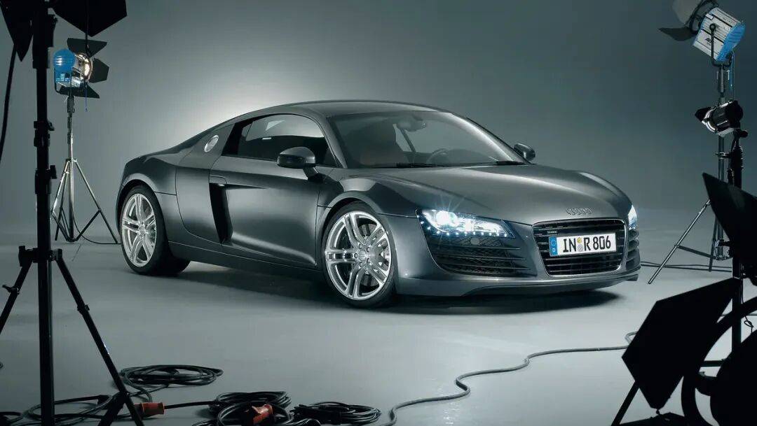 初代奧迪R8:20年前,就連保時捷911都要退避三舍