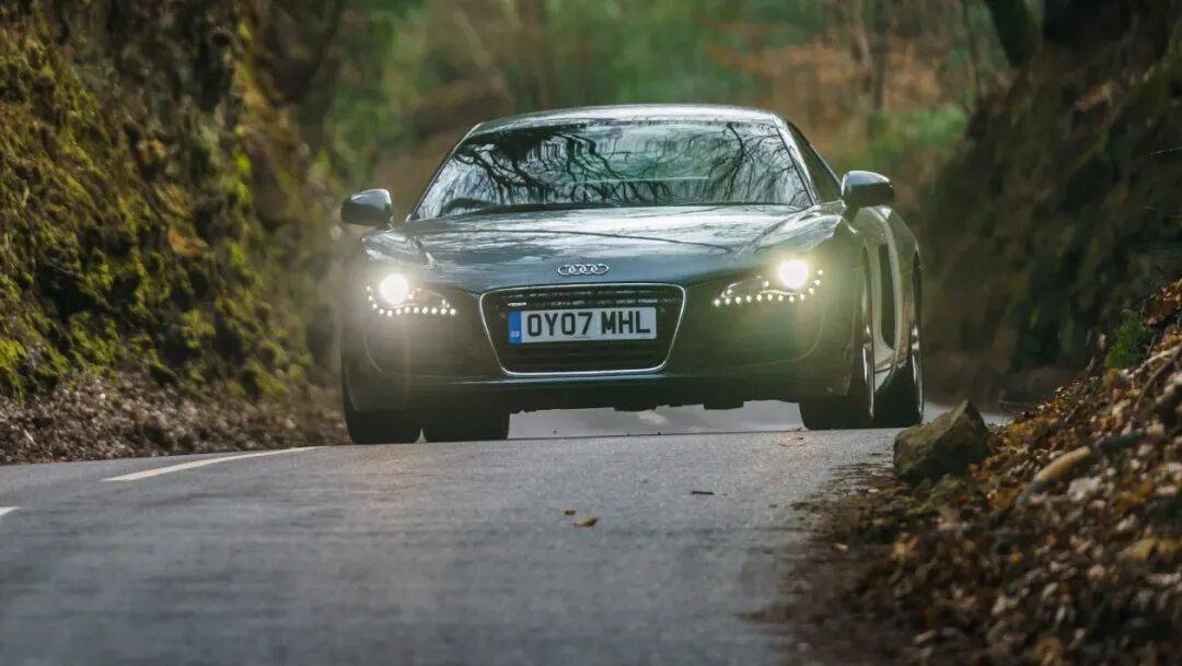 初代奧迪R8:20年前,就連保時捷911都要退避三舍
