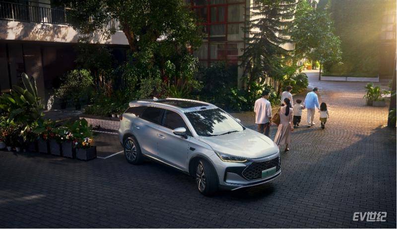 比亞迪唐DM-i智駕版175KM長續航版上市,開啟家庭出行新篇章