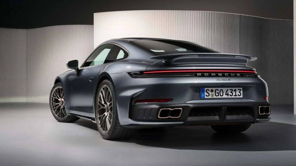 保時捷新款911 Turbo S,雙渦輪混動,售272.8萬起