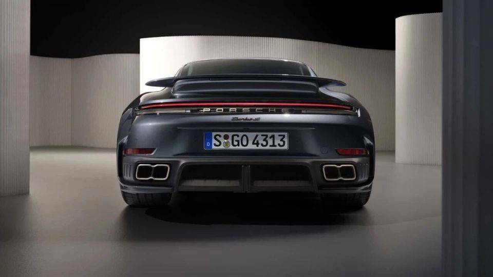 保時捷新款911 Turbo S,雙渦輪混動,售272.8萬起