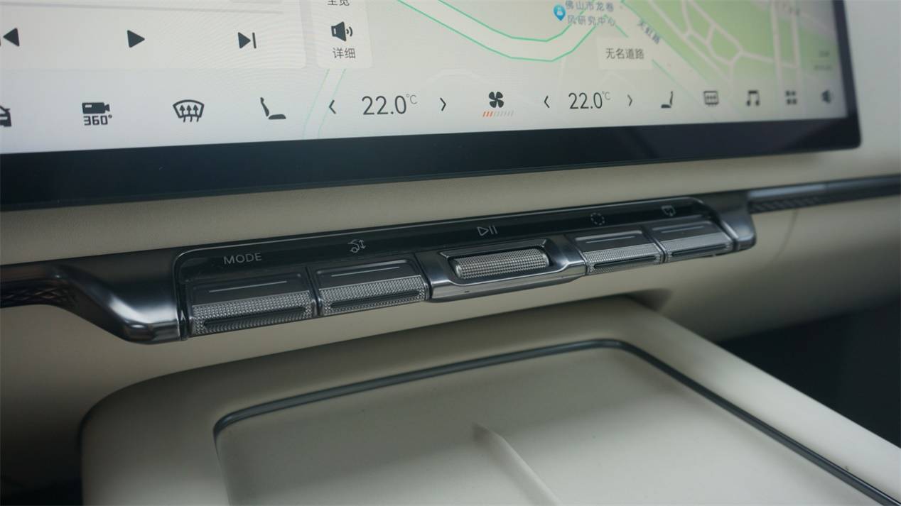 獨立試駕極氪7X:水桶之選非常均衡,只有智駕還是短板