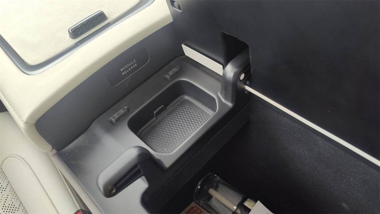 獨立試駕極氪7X:水桶之選非常均衡,只有智駕還是短板