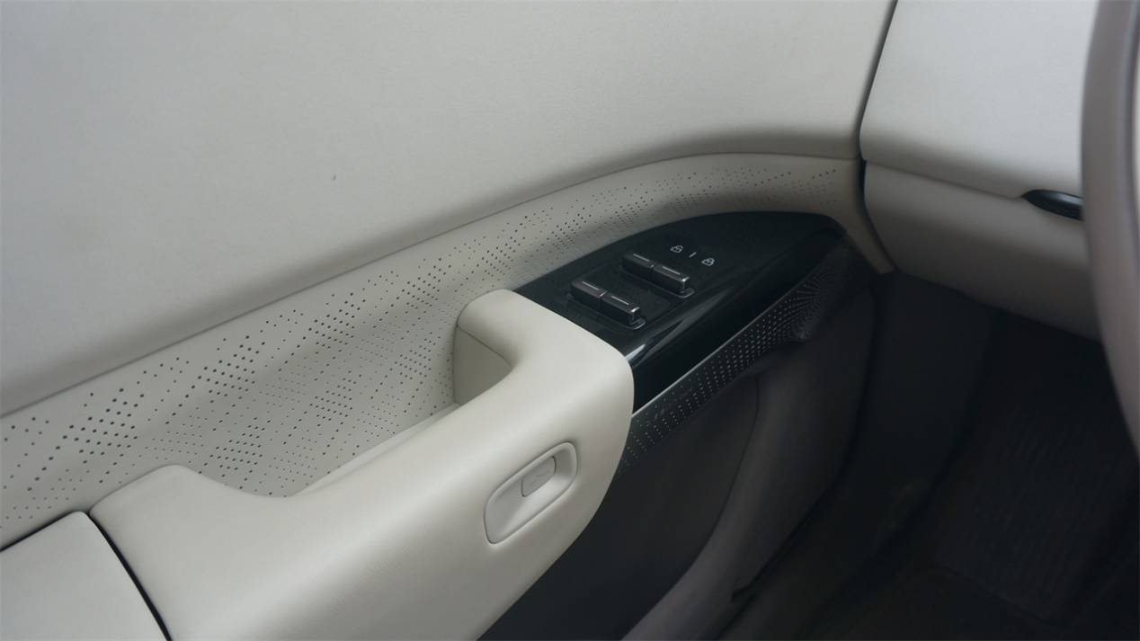 獨立試駕極氪7X:水桶之選非常均衡,只有智駕還是短板