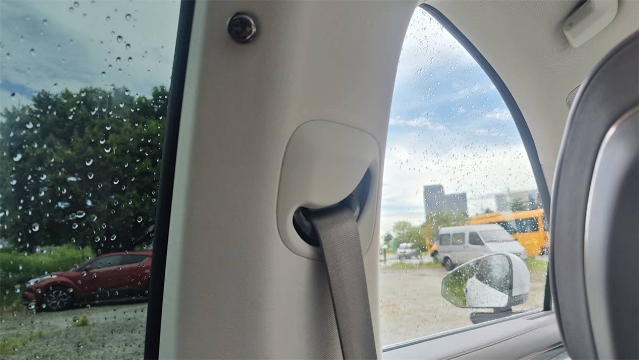 獨立試駕極氪7X:水桶之選非常均衡,只有智駕還是短板