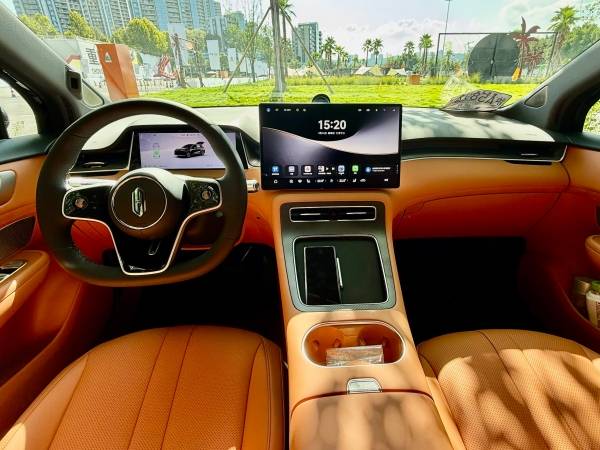 問界M9新色、全新M7升級點、尚界H5購車關鍵