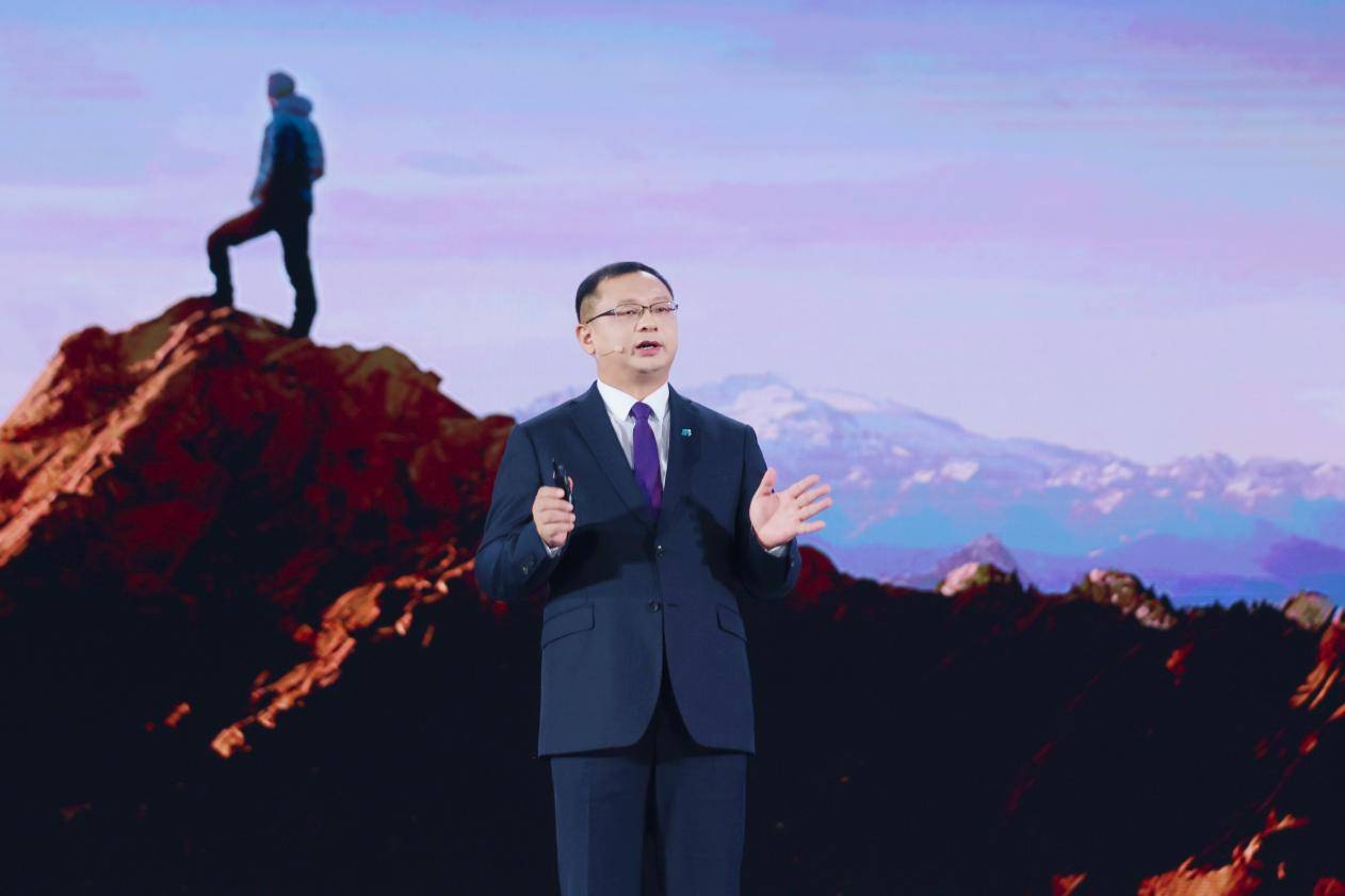 9.99萬起的捷途X70L:奇瑞港股上市后的自主品牌突圍戰