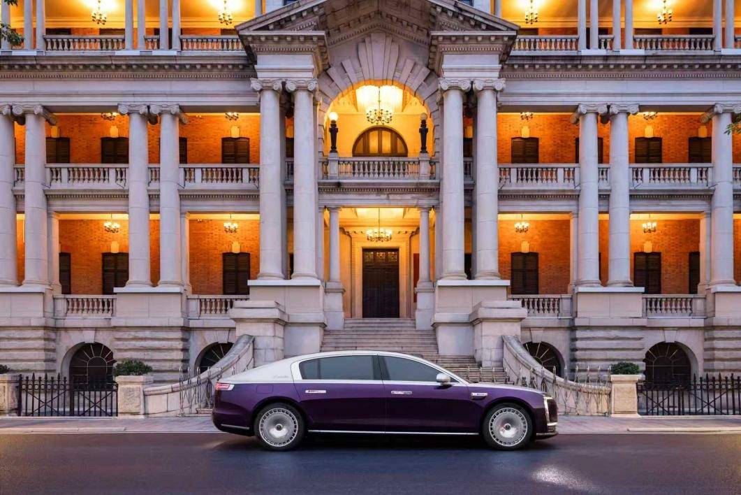 中式豪華重新定義百萬豪車 尊界S800大定超15000臺(tái),超越邁巴赫!