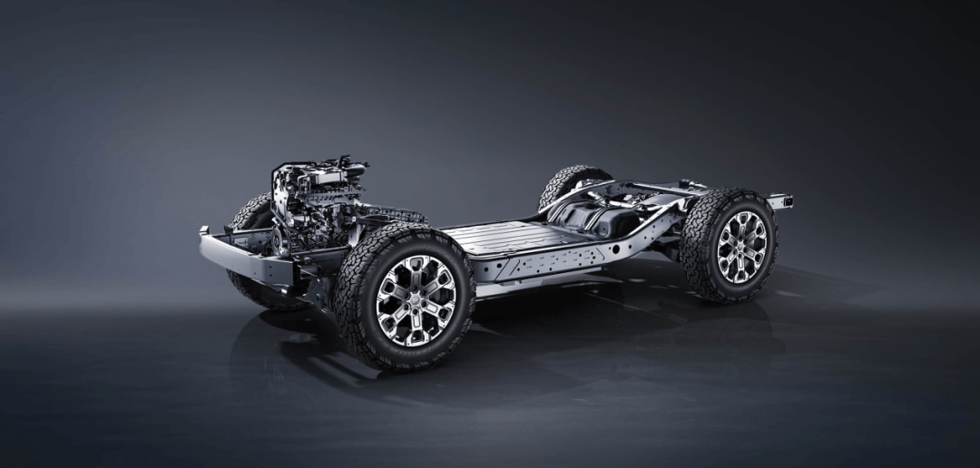 50萬的普拉多你不語,高配40萬的捷途縱橫你嫌貴?