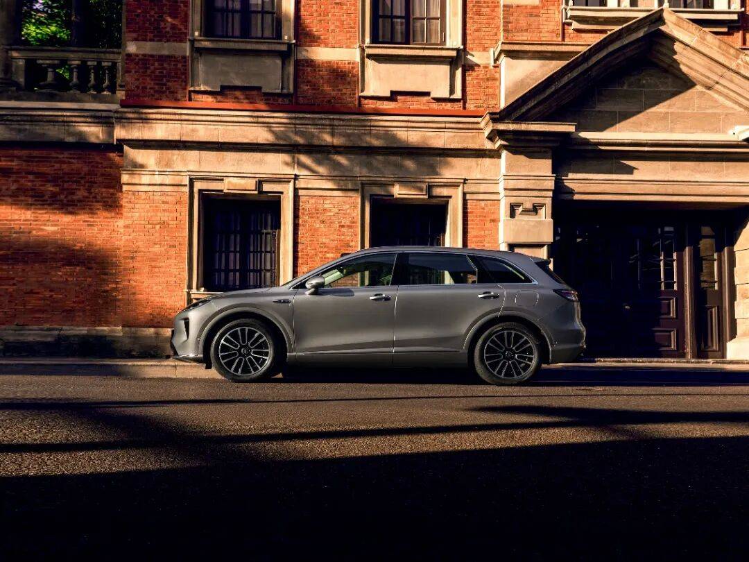 “最強一界”如何煉成:尚界H5上市即熱銷,點燃上汽合作2.0